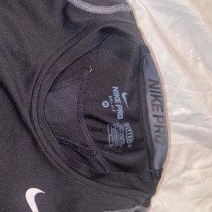 Nike dry fit work out shirt